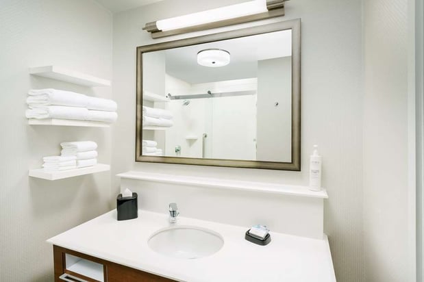 Images Hampton Inn & Suites LAX El Segundo