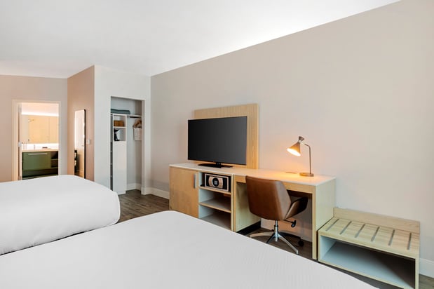 Images Even Hotel Waco - University Area by IHG