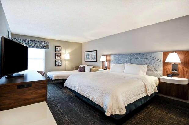 Images Hampton Inn Atlanta-Mall Of Georgia