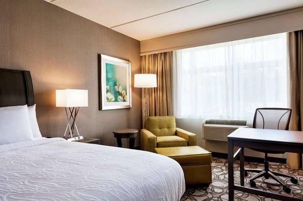 Images Hilton Garden Inn Lenox Pittsfield