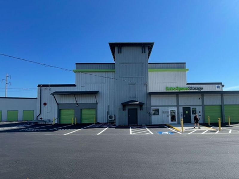 Images Extra Space Storage