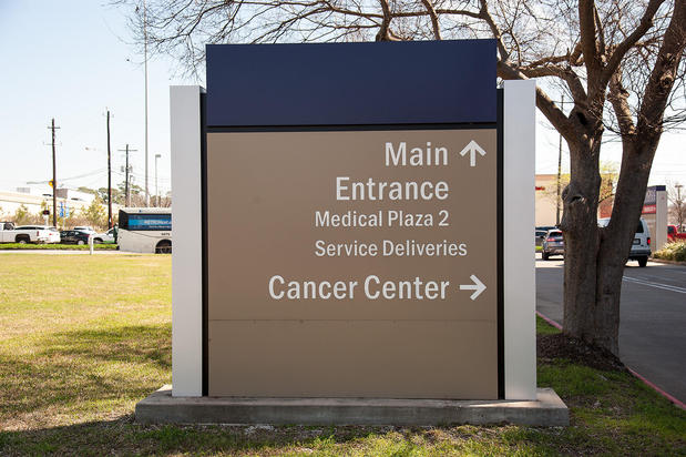 Images Memorial Hermann Cancer Center - Greater Heights