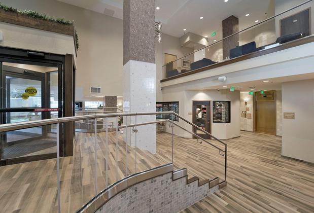 Images Candlewood Suites Baltimore - Inner Harbor, an IHG Hotel
