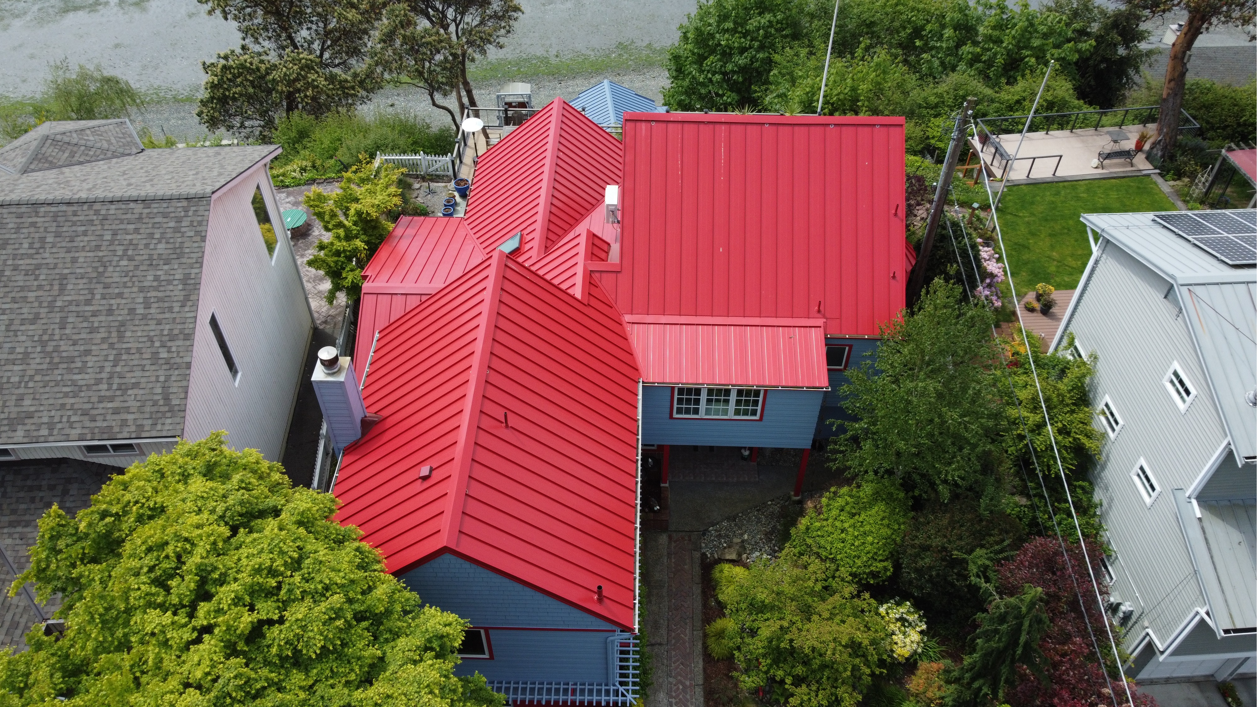 Metal Roof in Burien Just Completed. Nu-Ray Metal