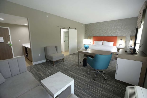 Images Hampton Inn & Suites Oklahoma City/Quail Springs