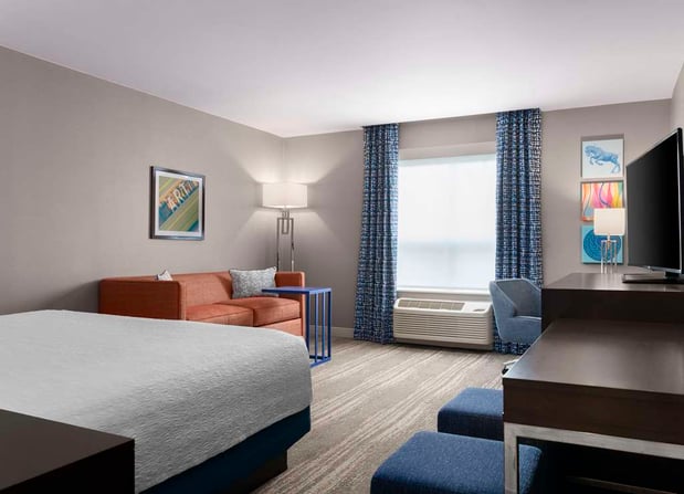 Images Hampton Inn & Suites Worcester