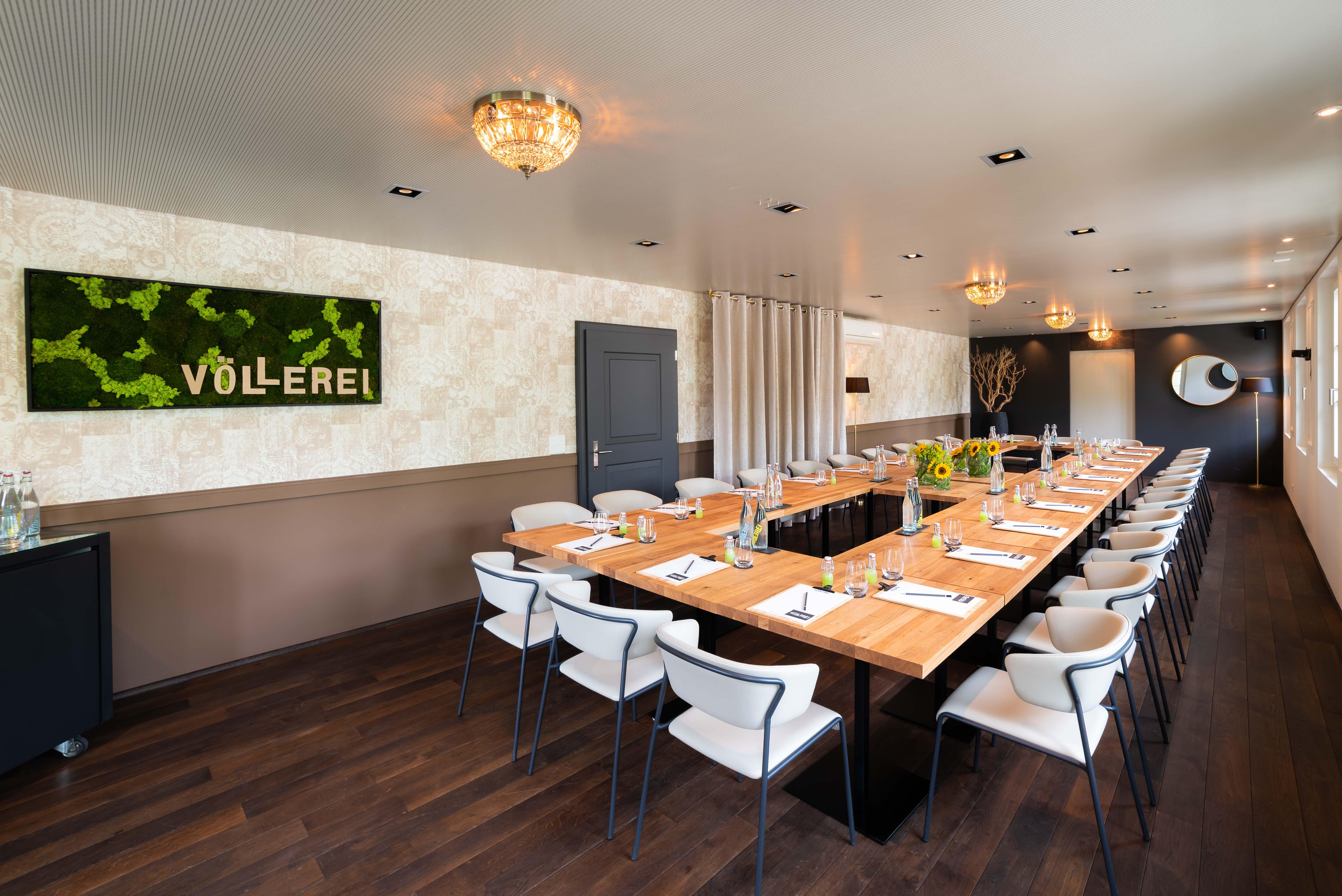 Völlerei, Zürichstrasse 4 in Adlsiwil