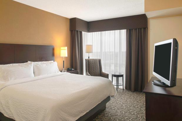 Images Holiday Inn Ardmore I-35, an IHG Hotel