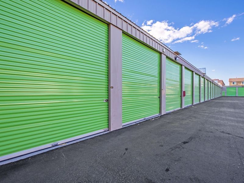 3487_Exterior Units 