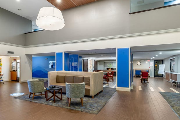 Images Holiday Inn Express Harlingen by IHG