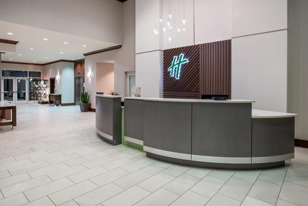 Images Holiday Inn Gulfport-Airport by IHG