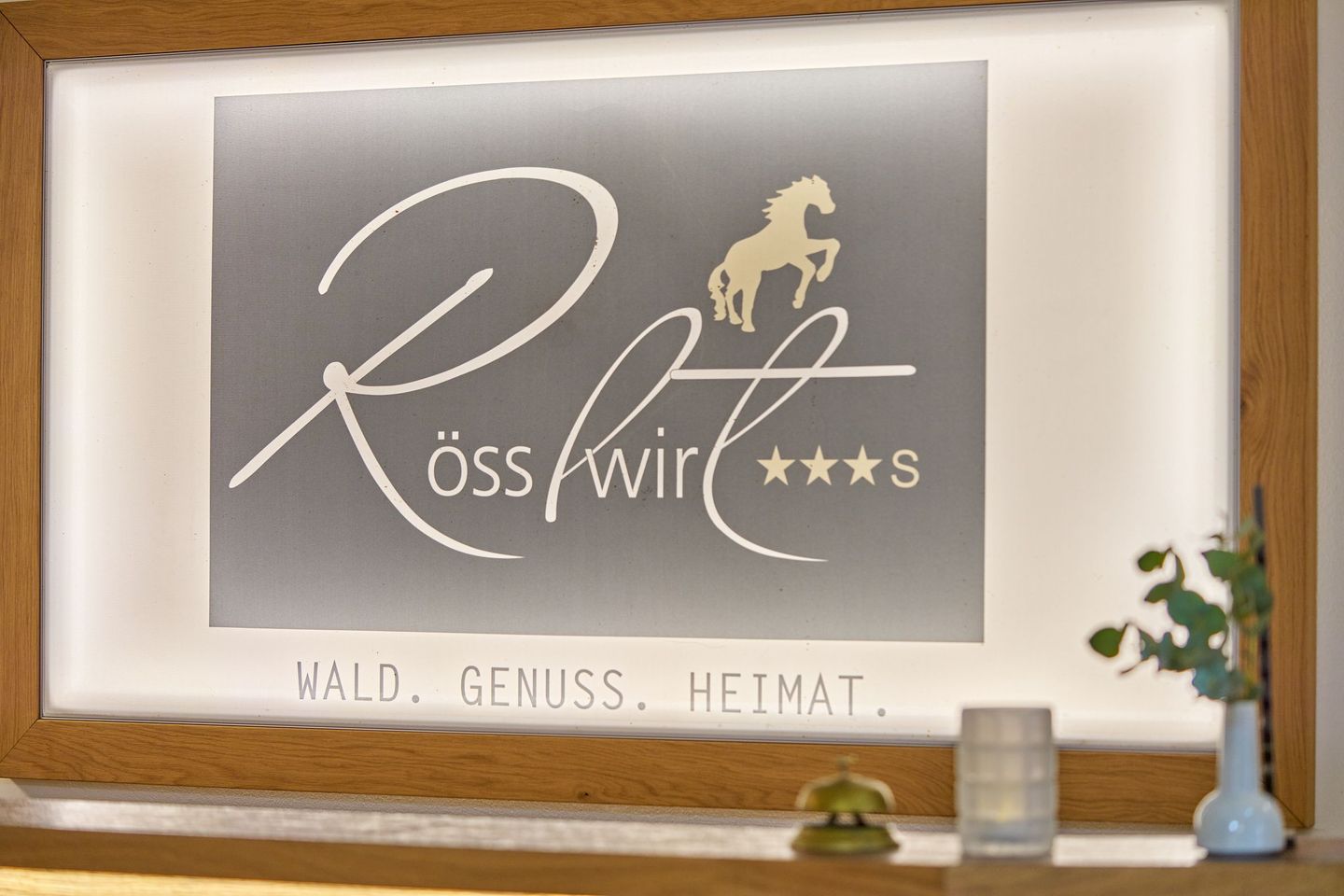 Wander und Aktiv-Hotel Rösslwirt, Engelshütter Str. 1 in Lam