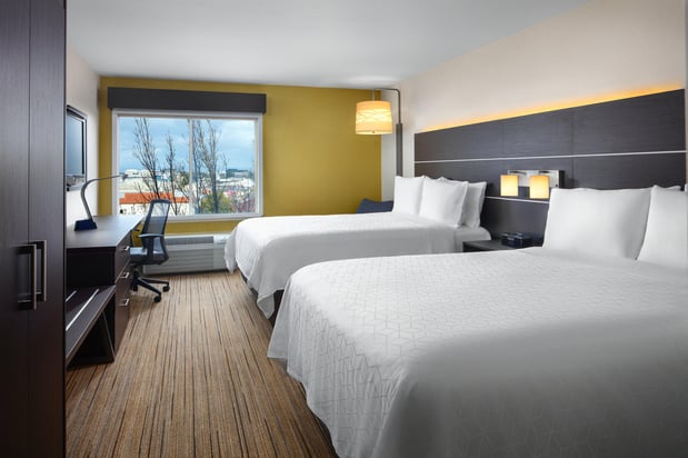 Images Holiday Inn Express & Suites Belmont by IHG