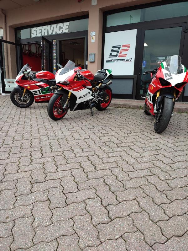 Images B2 Motorzone