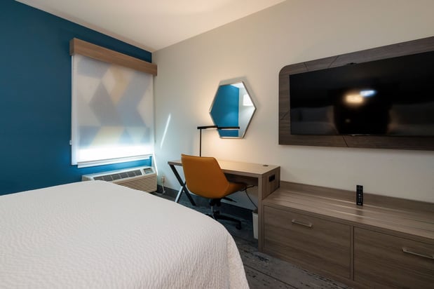 Images Holiday Inn Express & Suites Berkeley by IHG
