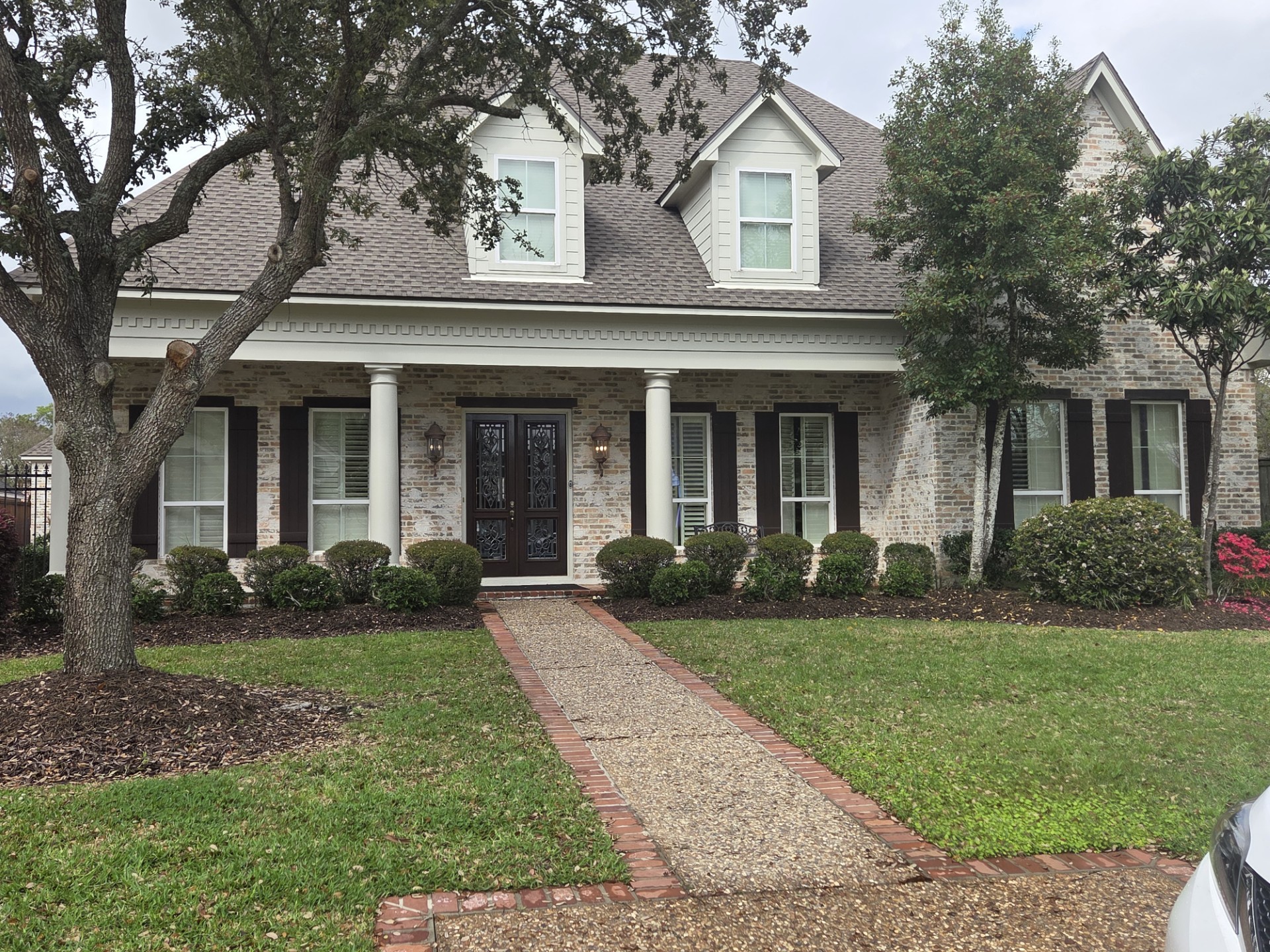 Beaumont Roofing Image