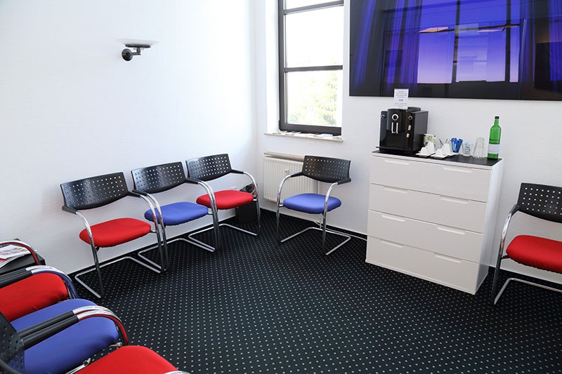 Dr. med. dent. Parvin Nazarli, Rochusstr. 160-162 in Bonn