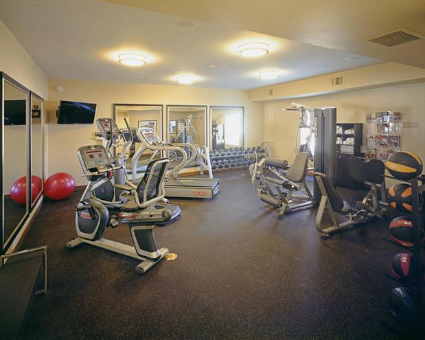 Images Candlewood Suites Fort Collins by IHG