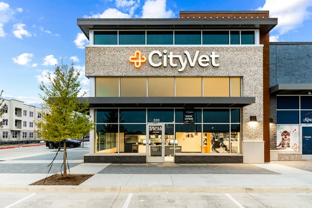 Images CityVet | Frisco Lexington