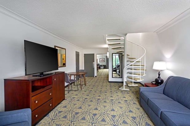 Images DoubleTree by Hilton Washington Meadow Lands Casino Area