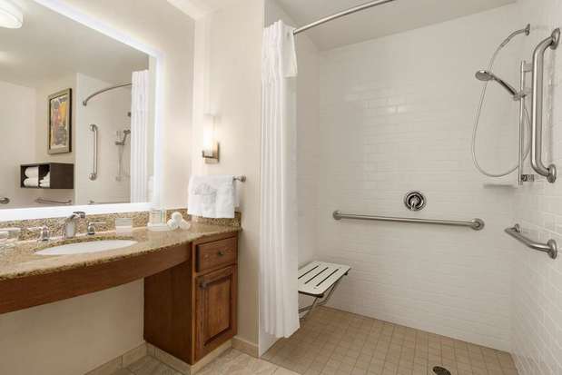 Images Homewood Suites by Hilton Fargo