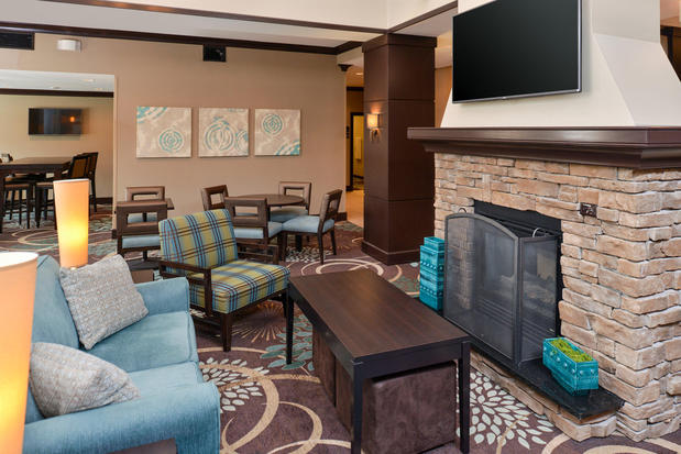 Images Staybridge Suites Ofallon Chesterfield by IHG