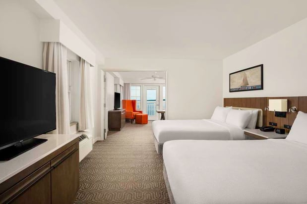 Images Hilton Garden Inn Kent Island Marina