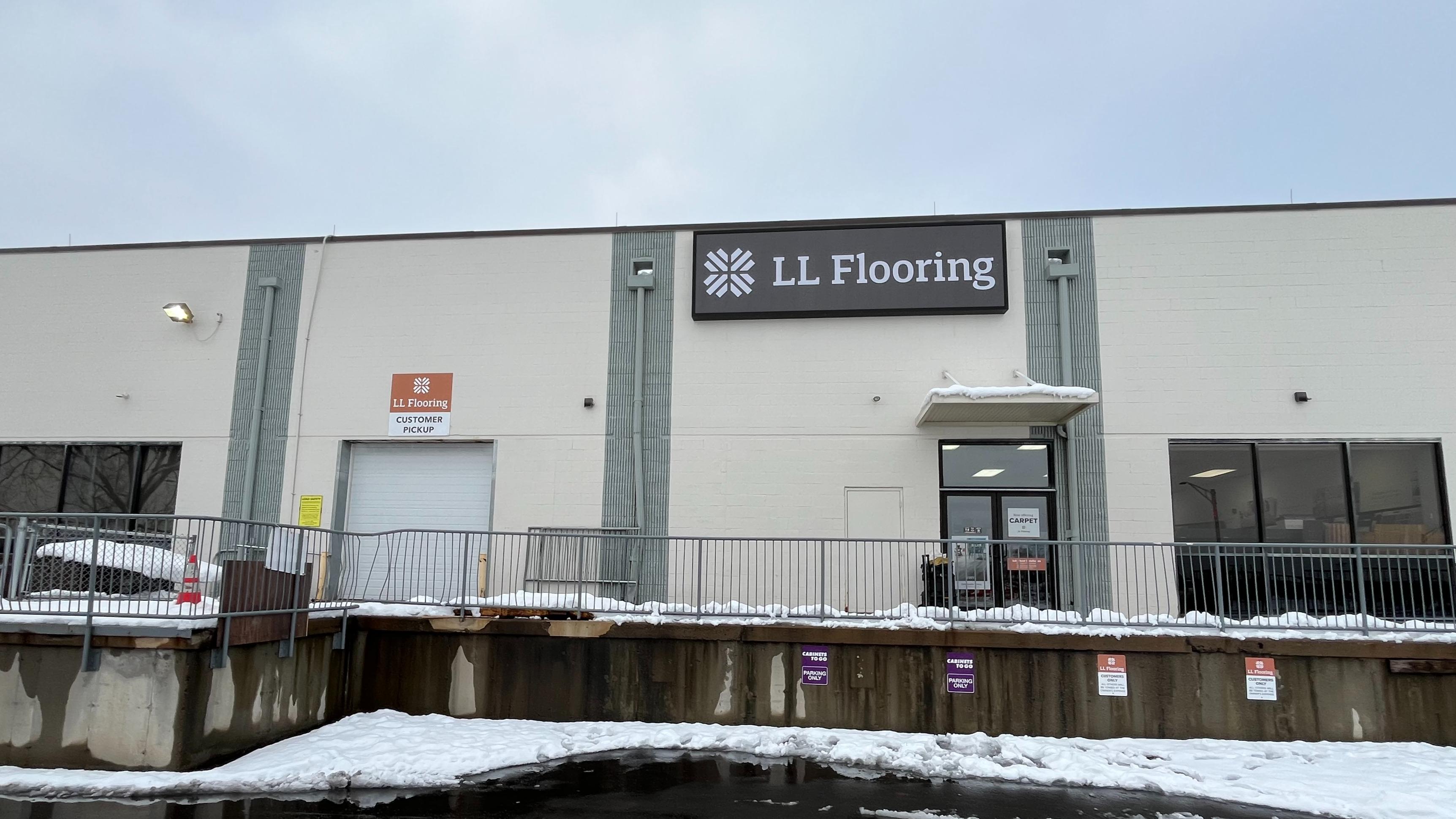 LL Flooring #1002 Hartford | 121 Brainard Road | Storefront