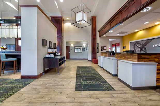 Images Hampton Inn & Suites Jackson