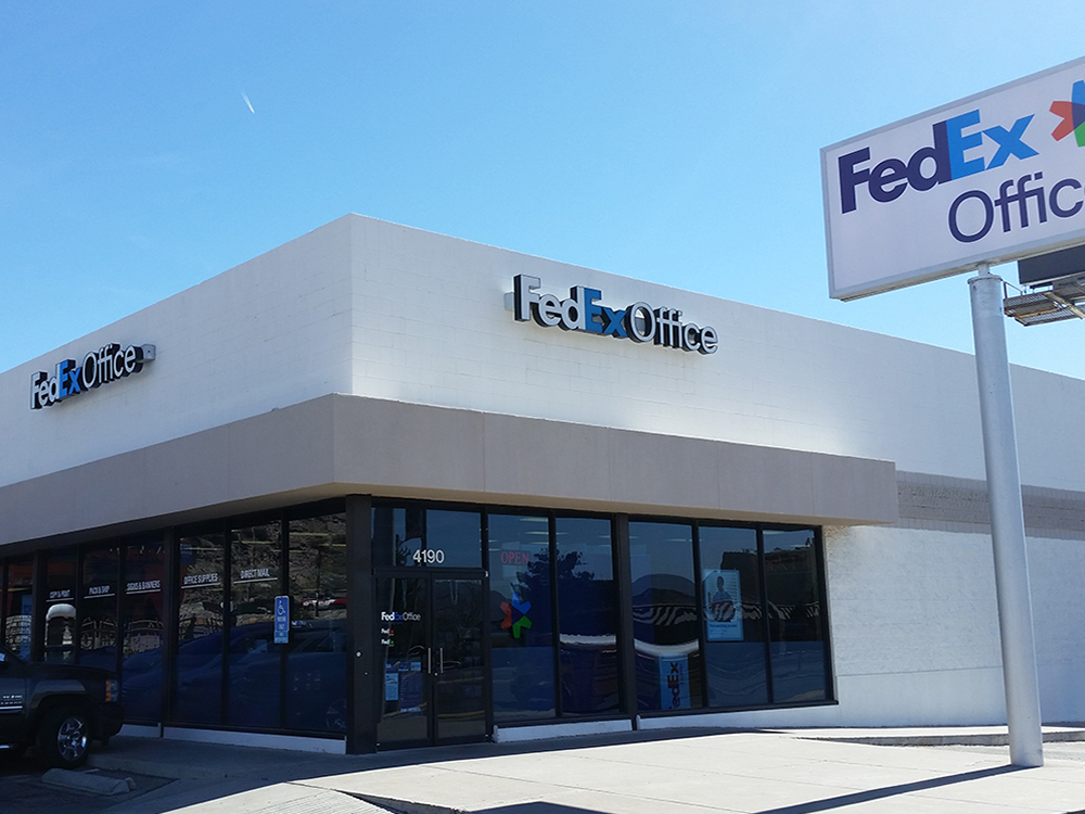 FedEx Office Print & Ship Center Photo