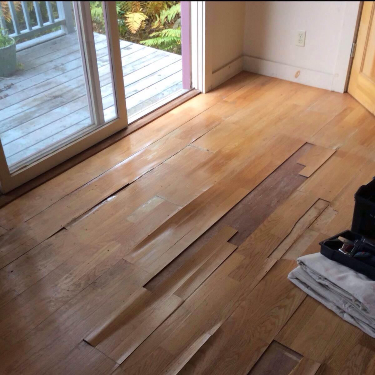 If water damaged your hardwood floor don't hesitate to call SERVPRO of Bath/ Brunswick