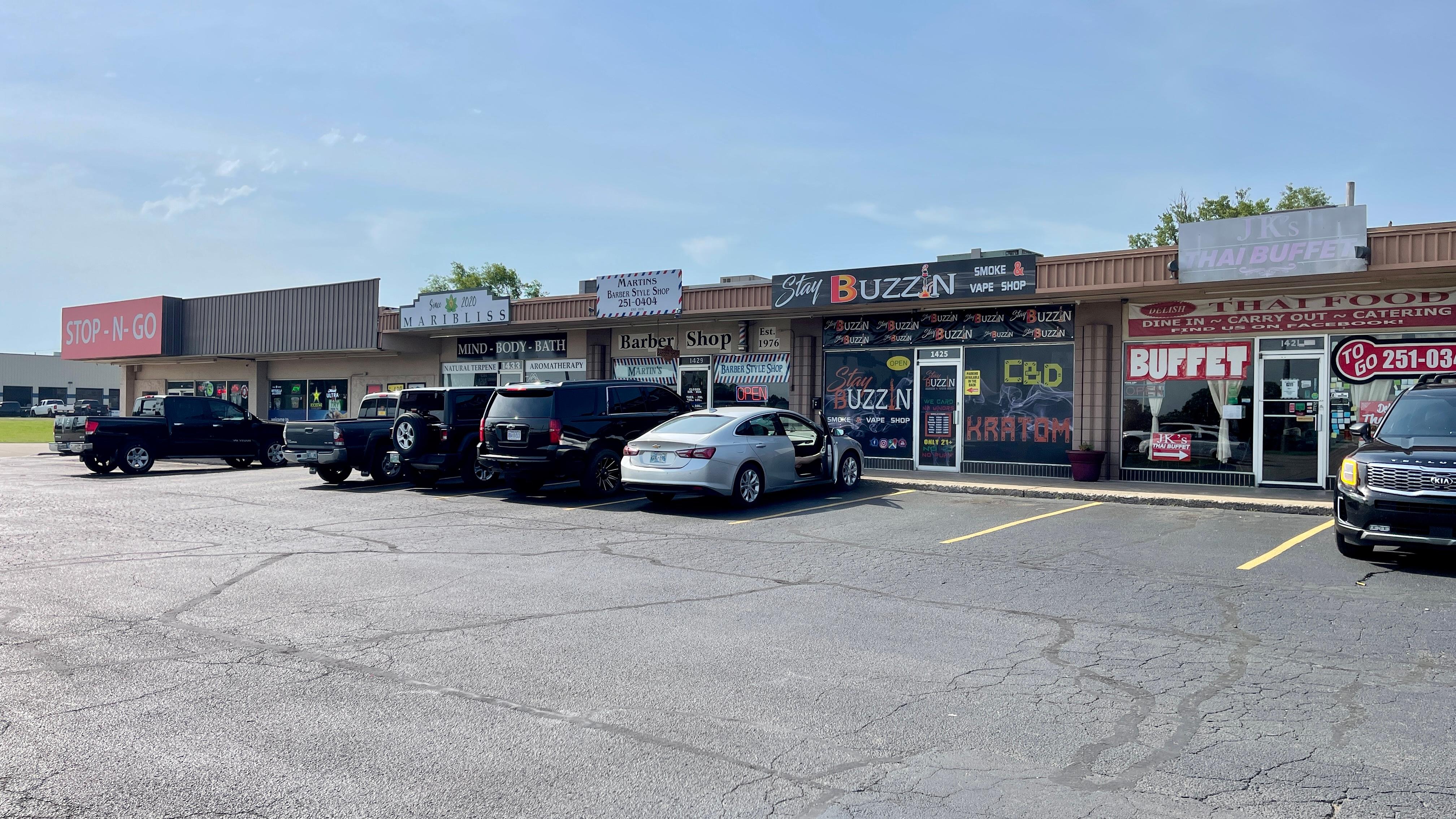 Buzzin Smoke & Vape Shop