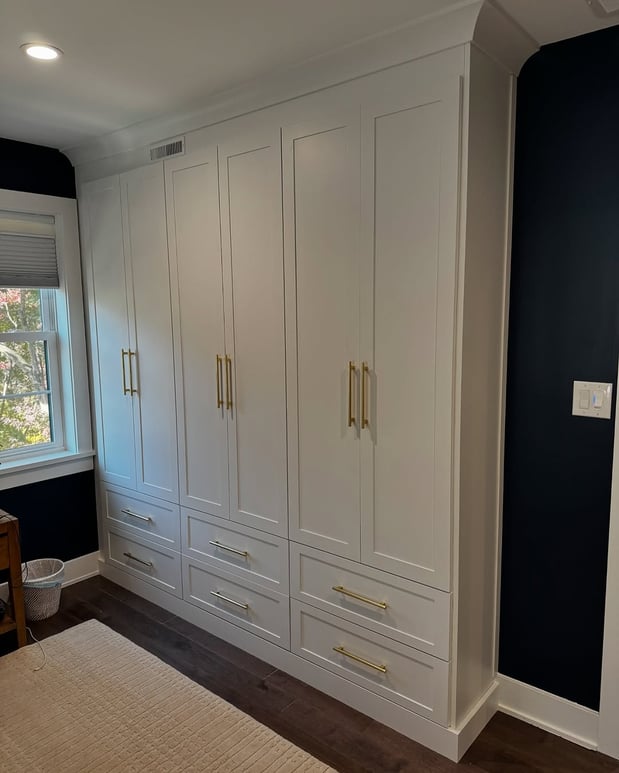 Images Legacy Wardrobes and Closets