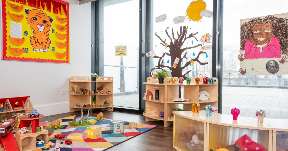 Images Busy Bees Battersea Nursery and Pre-School
