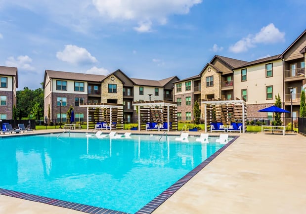 Images McKenzie Park Apartments