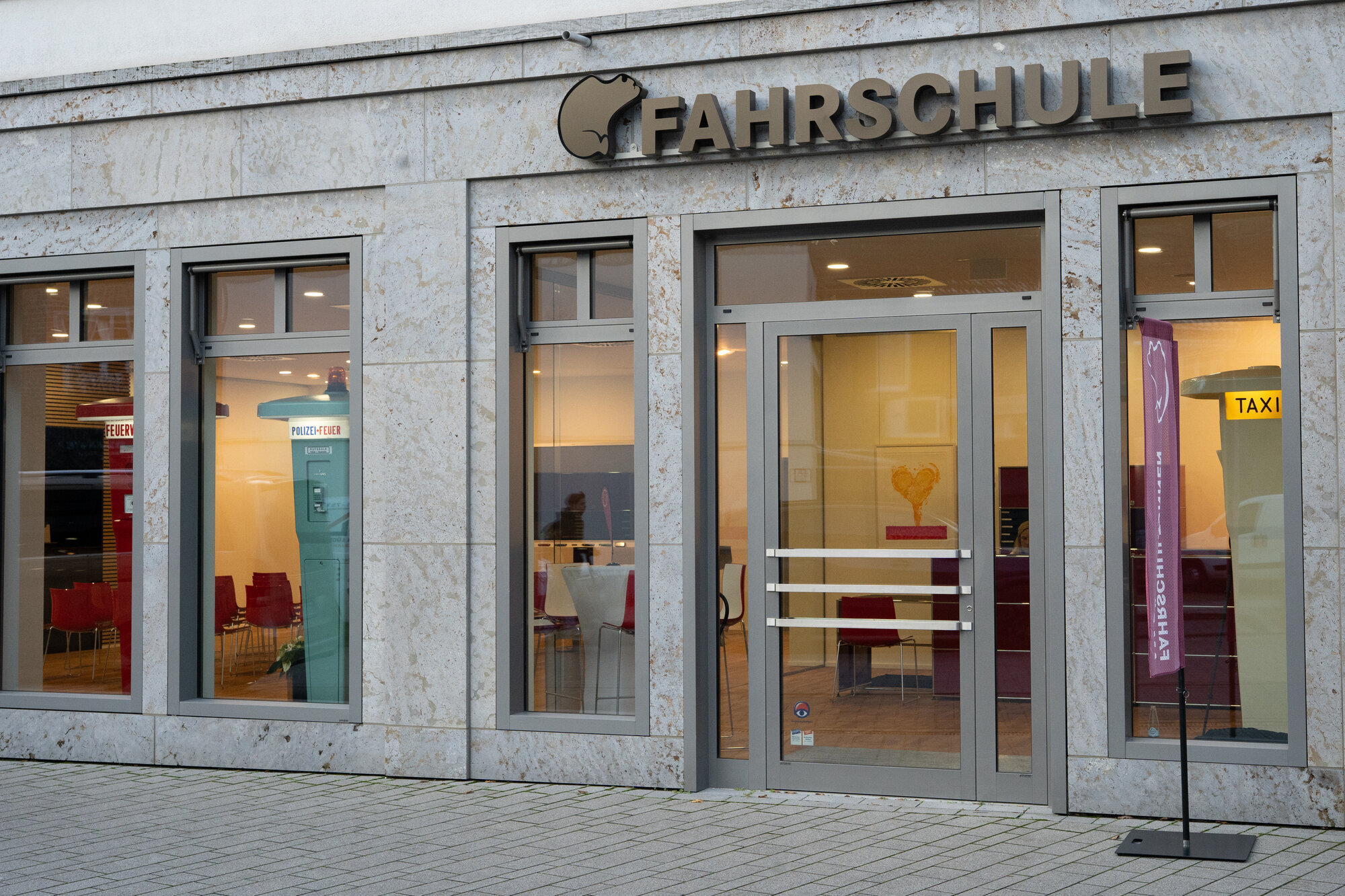 Fahrschule am Bärenbrunnen, Orsaystraße 3 in Kempen