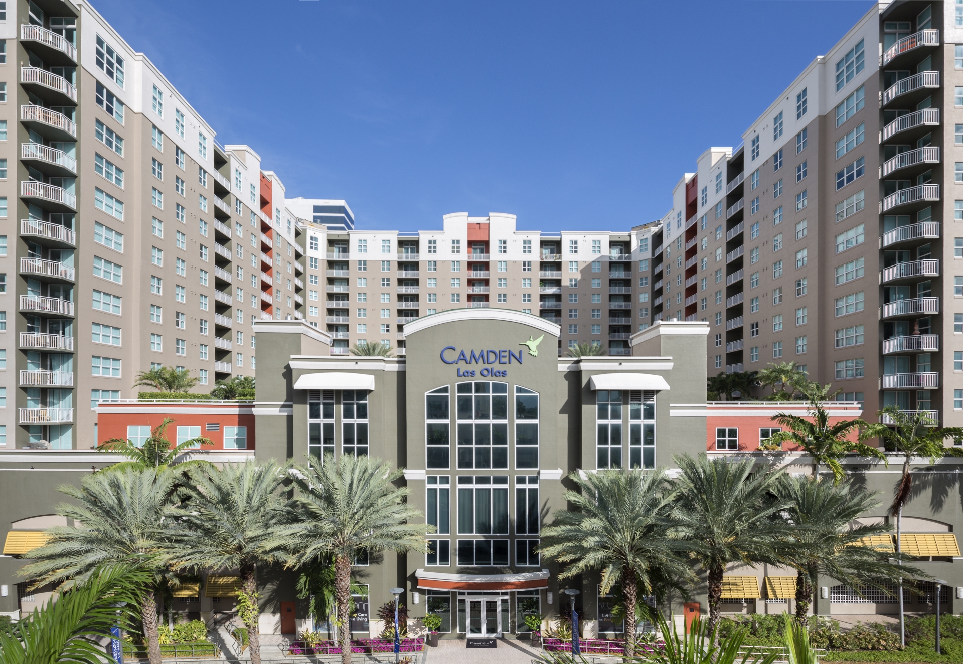 Camden Las Olas Apartments Photo