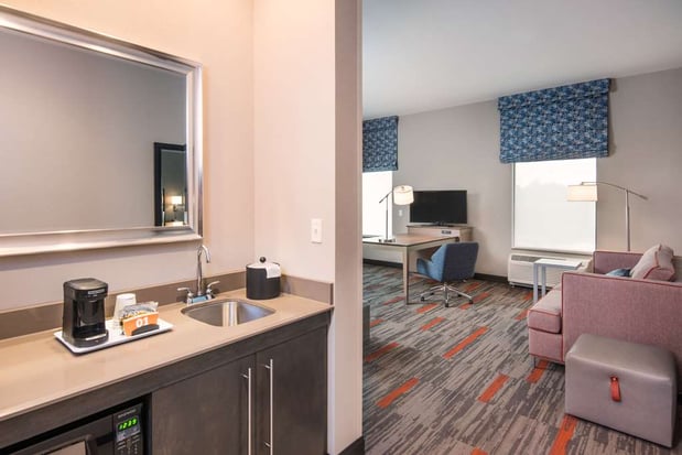 Images Hampton Inn & Suites at Wisconsin Dells Lake Delton
