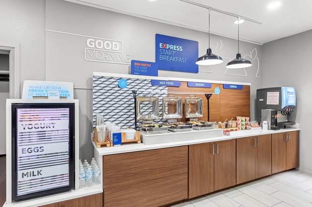 Images Holiday Inn Express & Suites Charleston NW - Cross Lanes by IHG
