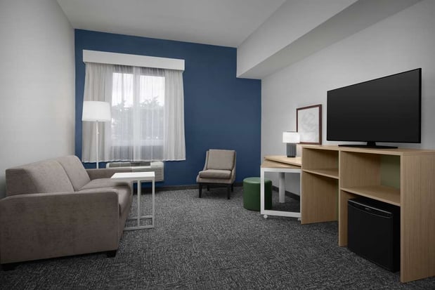 Images Spark by Hilton Miami Doral