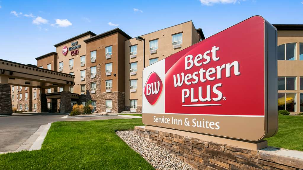 Hotel Exterior Best Western Plus Service Inn & Suites Lethbridge (403)329-6844