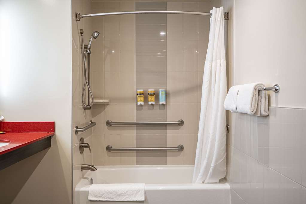 Best Western Plus Dragon Gate Inn