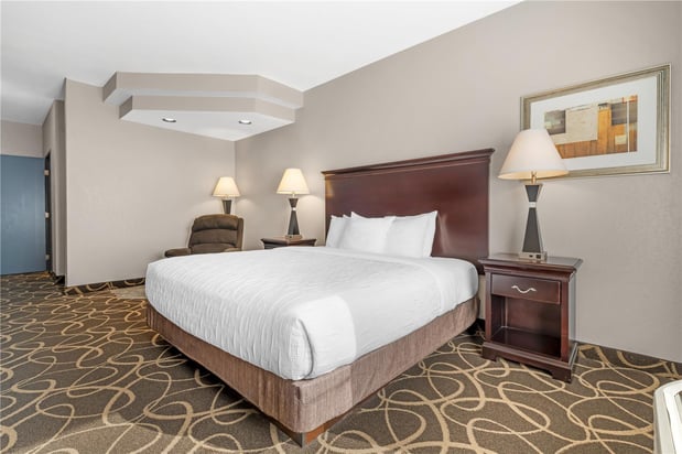 Images Best Western Plus Eau Claire Conference Center