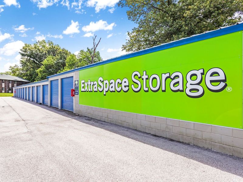 Beauty Image - Storage Express at 1205 W Morton St, Oakland City, IN 47660