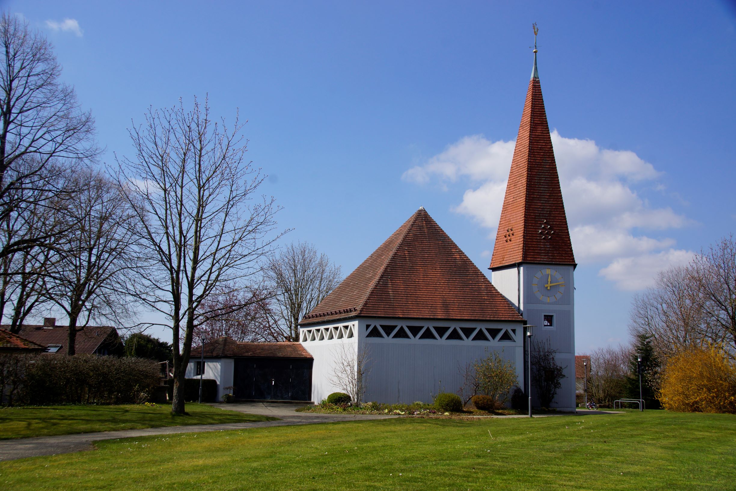 Auferstehungskirche - Evangelische Kirchengemeinde Thomashardt, Hegenloher Straße 34 in Lichtenwald