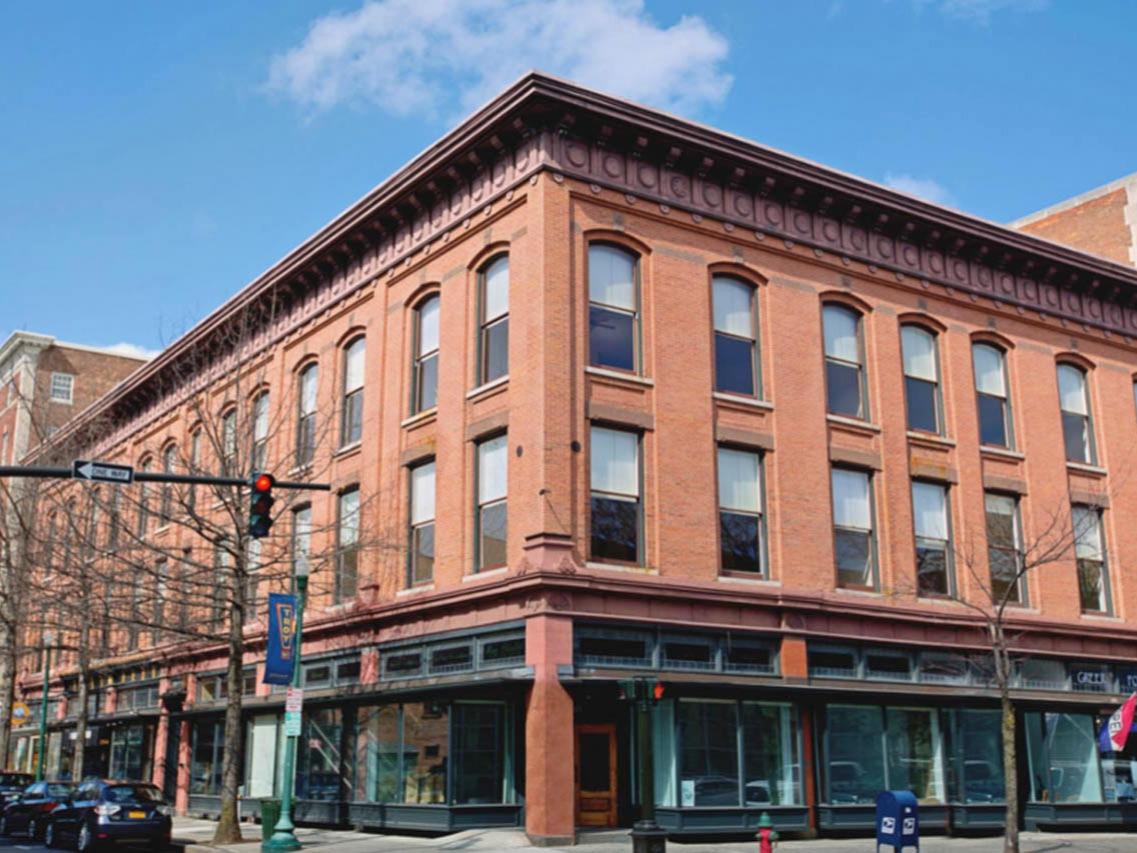 Keenan Center Apartments Exterior