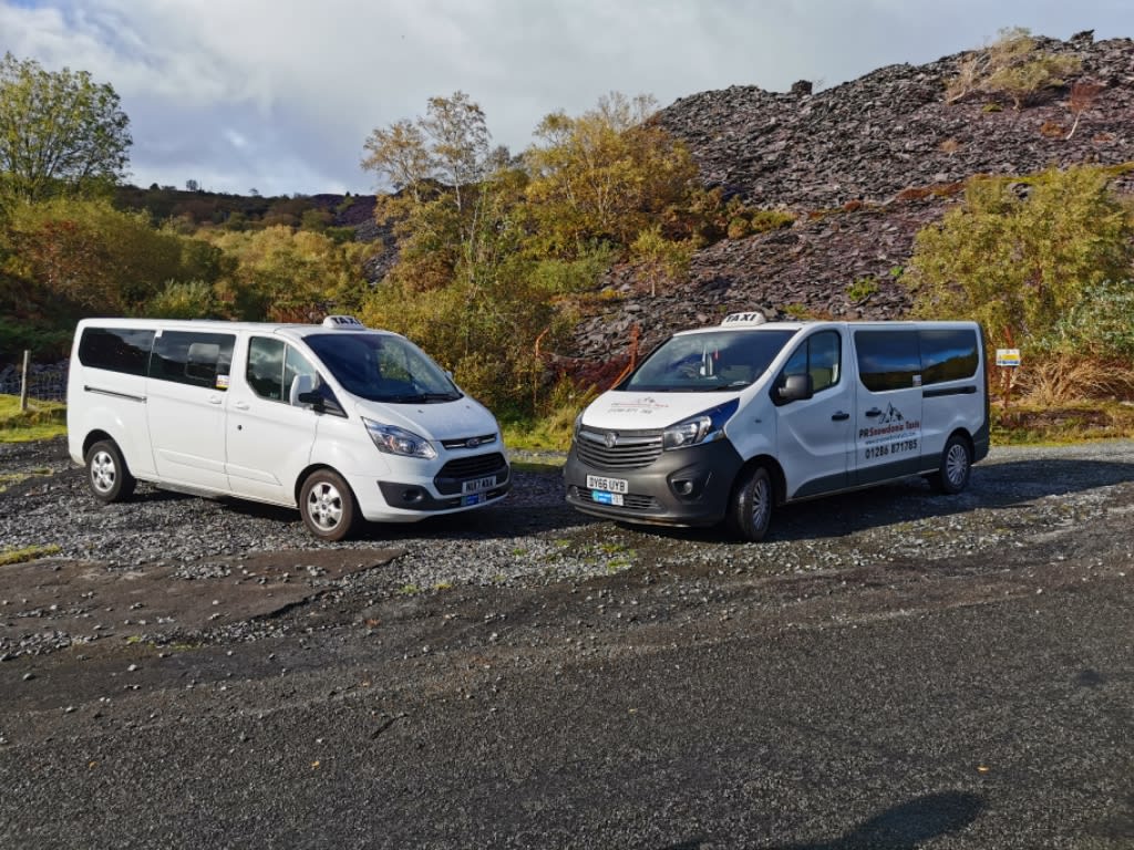 Images PR Snowdonia Taxis