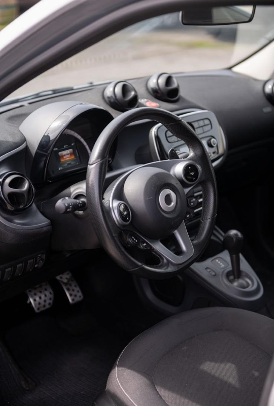 Images Masicar Noleggio Auto e Furgoni Napoli