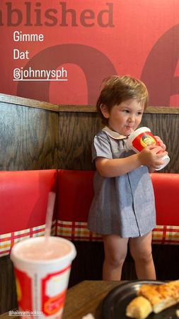 Images Johnny's Pizza House