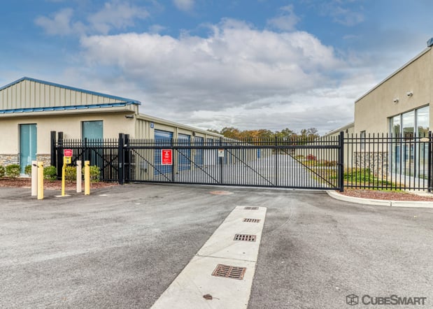 Images CubeSmart Self Storage